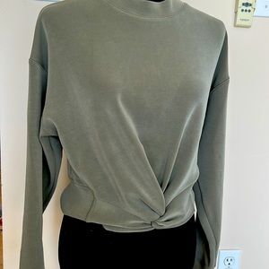 Club Monaco women’s sweatshirt style
